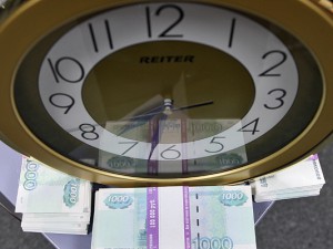Бесполезные деньги: почему российской экономике нужен бюджетный маневр