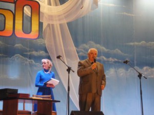 Олег Алтухов  поздравил работников здравоохранения Эжвы с юбилеем.