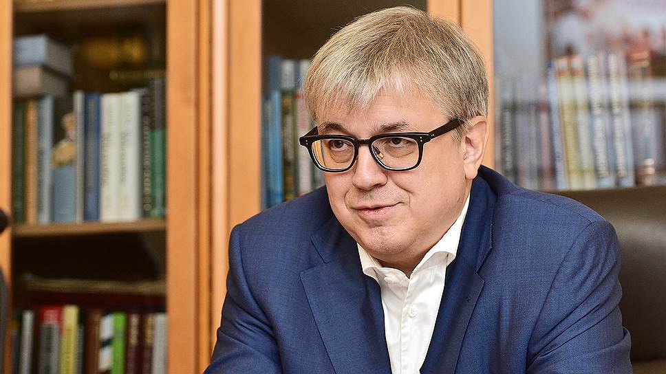 Kuzminov-rektor-VESch(1).jpg