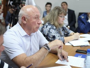 В Сыктывкаре обсудили проблемы лесного комплекса.