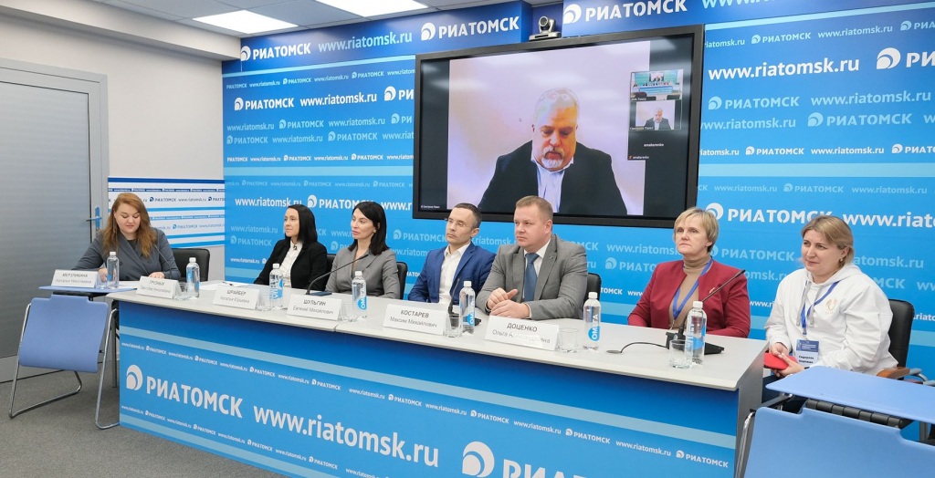 Luchschii-montaghnik-REA-Press-koferenziya.jpg