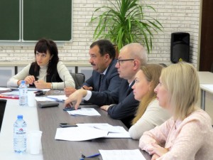 В Коми продолжаются переговоры между правительством, работодателями и профсоюзами по заключению регионального соглашения