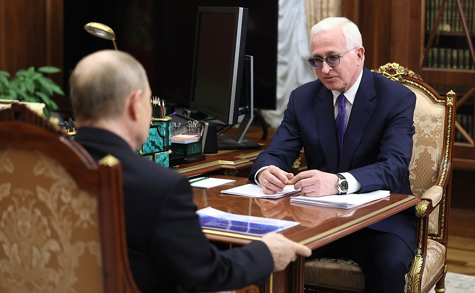 Schohin-Putin.jpg