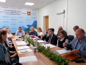 Ситуацию с травматизмом на рабочим местах обсудили на рабочей группе по охране труда