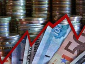 В минувшем году инфляция сократилась более чем вдвое 